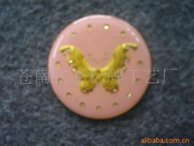 從木質到水晶 張豪標牌的工藝傳承與創新